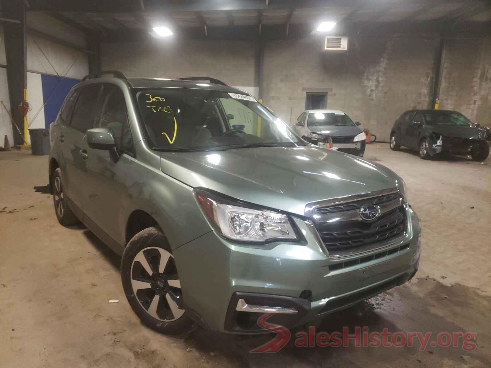 JF2SJAEC8JH550260 2018 SUBARU FORESTER