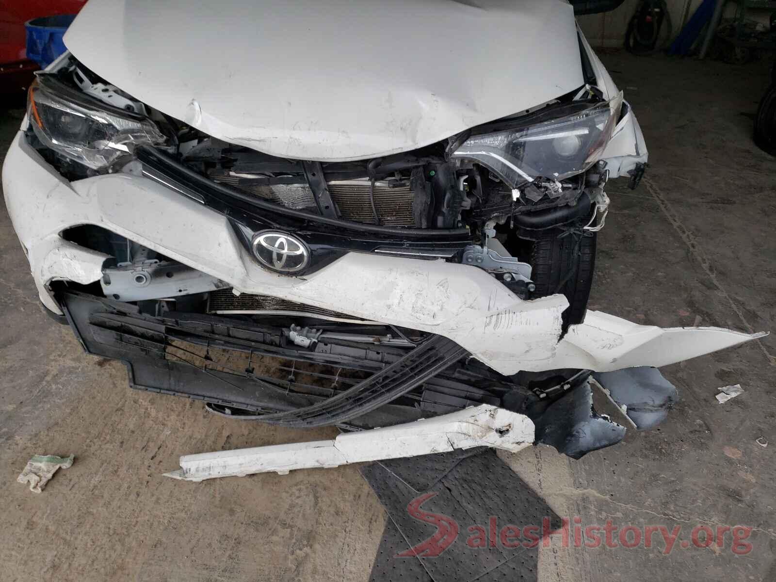 JTMBFREVXHJ172932 2017 TOYOTA RAV4