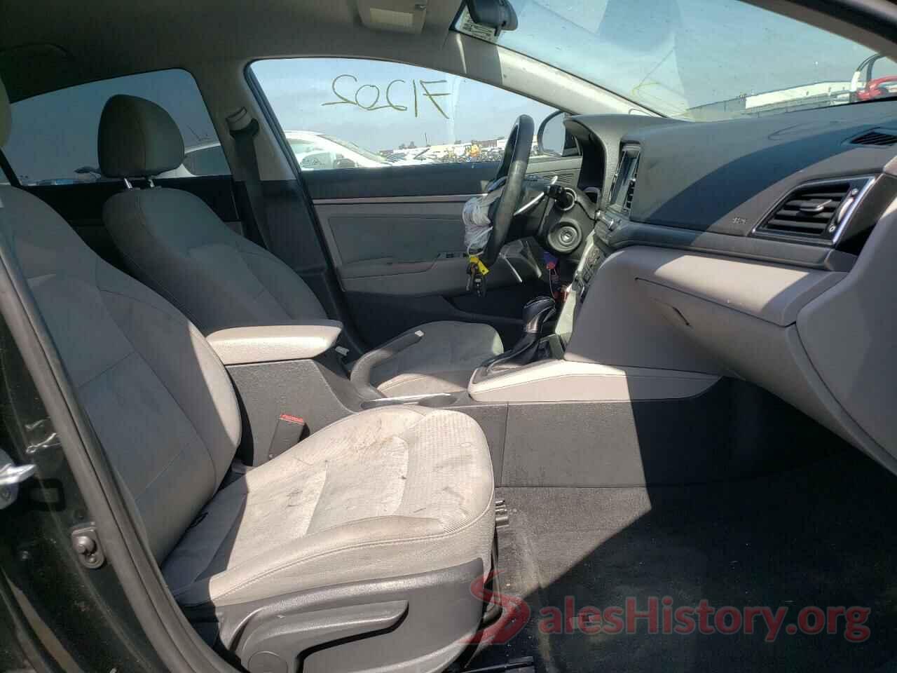 5NPD84LF5JH226301 2018 HYUNDAI ELANTRA