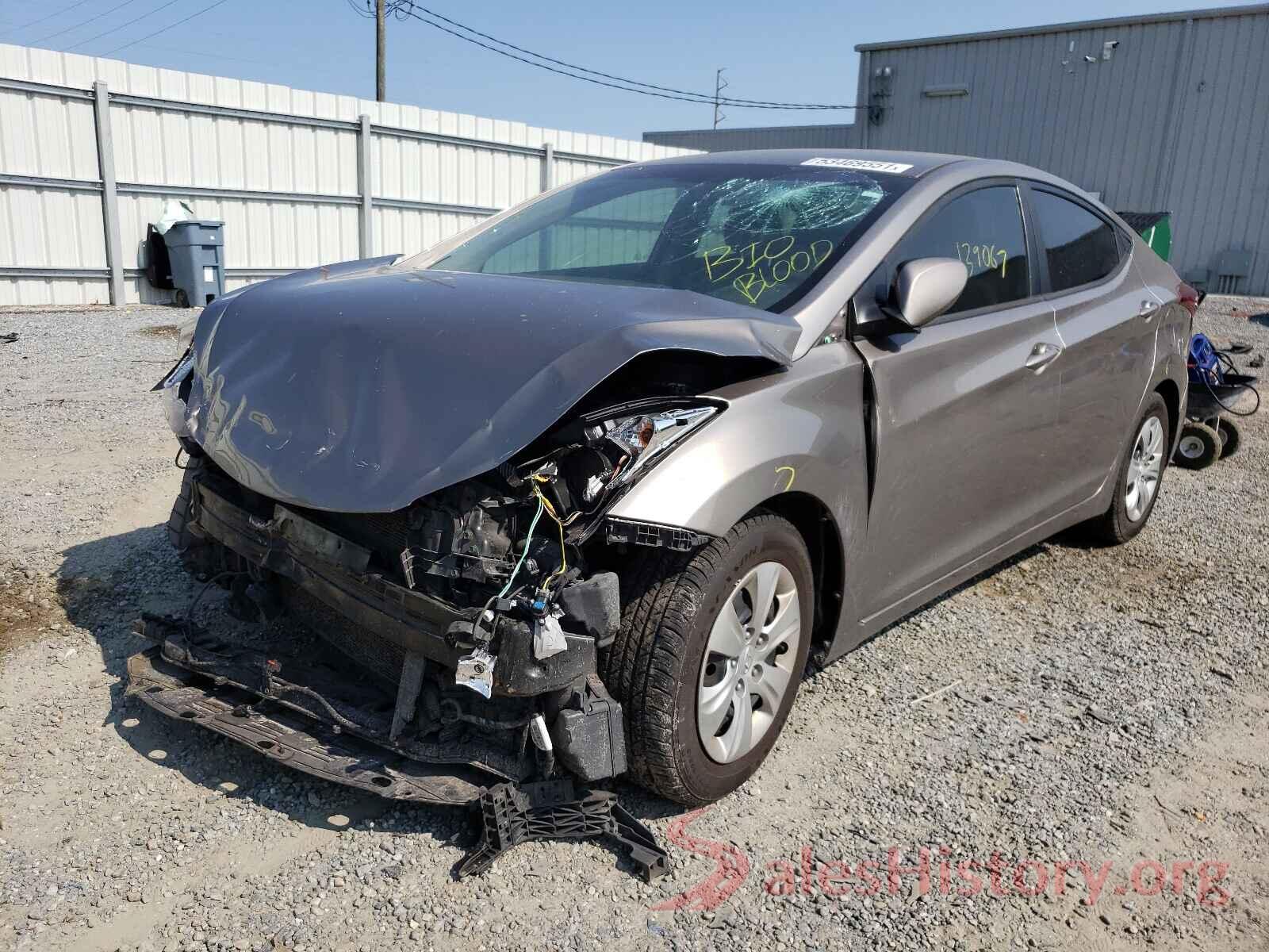 5NPDH4AE9GH754586 2016 HYUNDAI ELANTRA