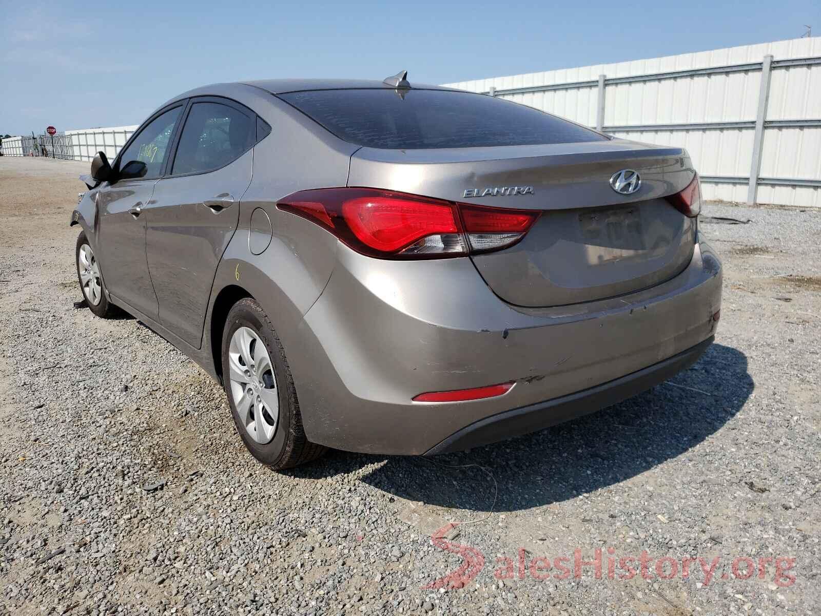 5NPDH4AE9GH754586 2016 HYUNDAI ELANTRA