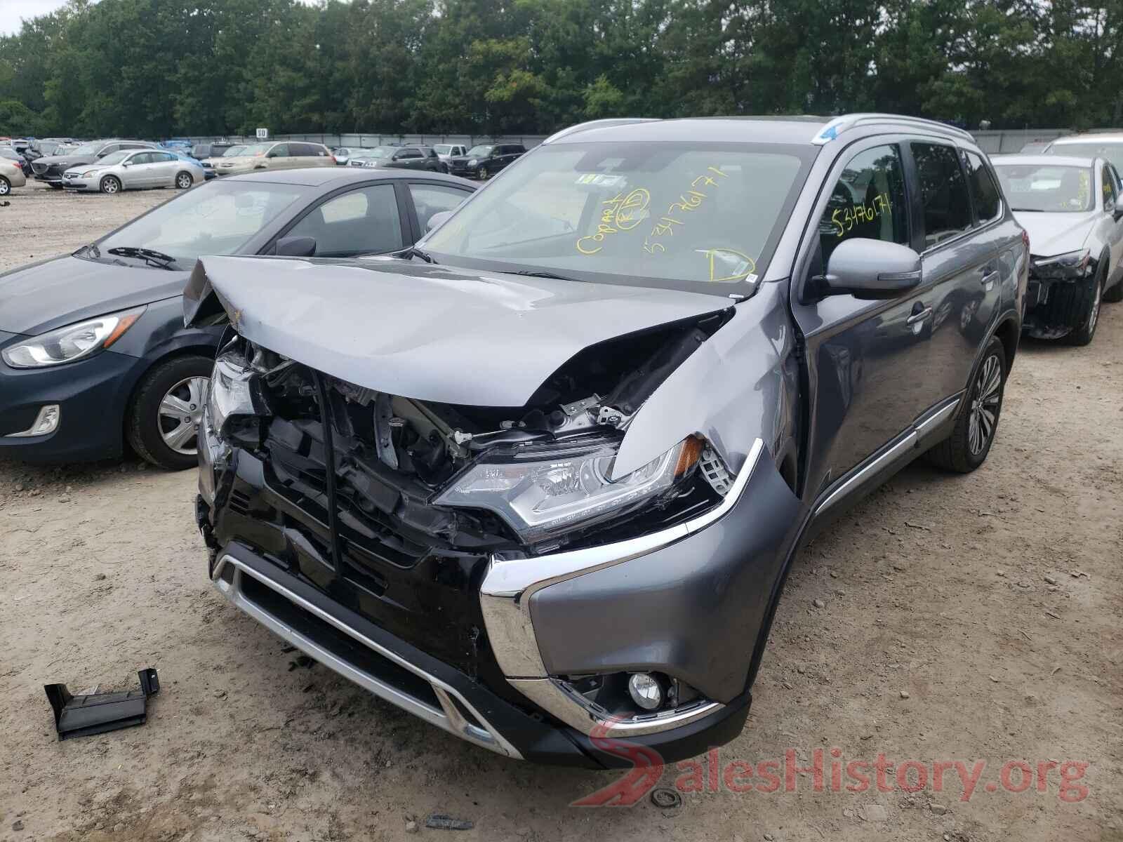 JA4AD3A33LZ026900 2020 MITSUBISHI OUTLANDER