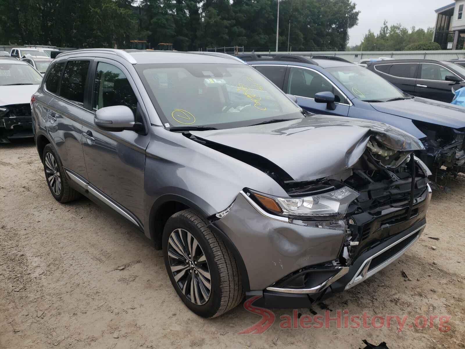 JA4AD3A33LZ026900 2020 MITSUBISHI OUTLANDER