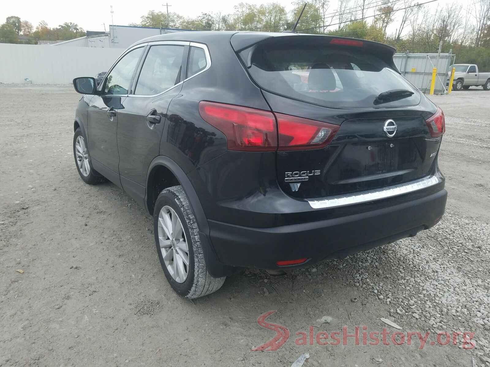 JN1BJ1CR7JW281740 2018 NISSAN ROGUE