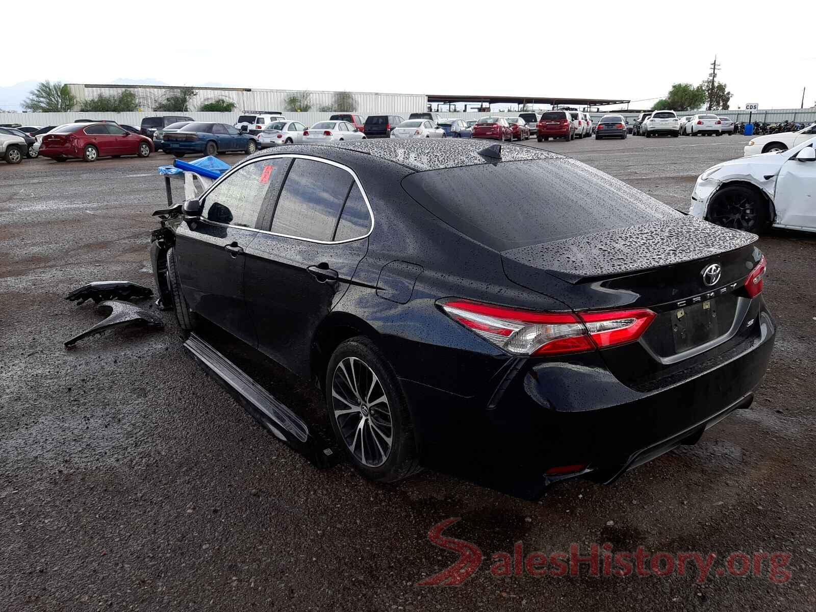 4T1B11HK1KU851426 2019 TOYOTA CAMRY