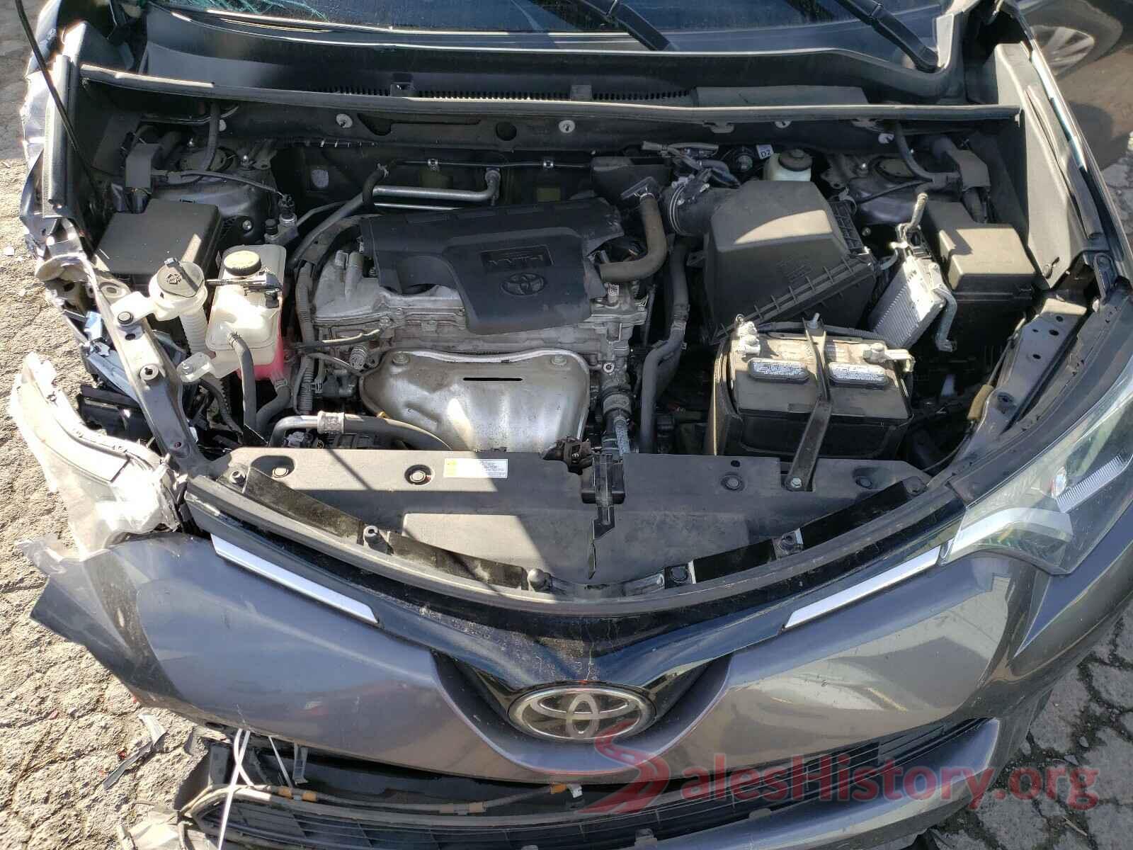 2T3RFREV3GW469944 2016 TOYOTA RAV4