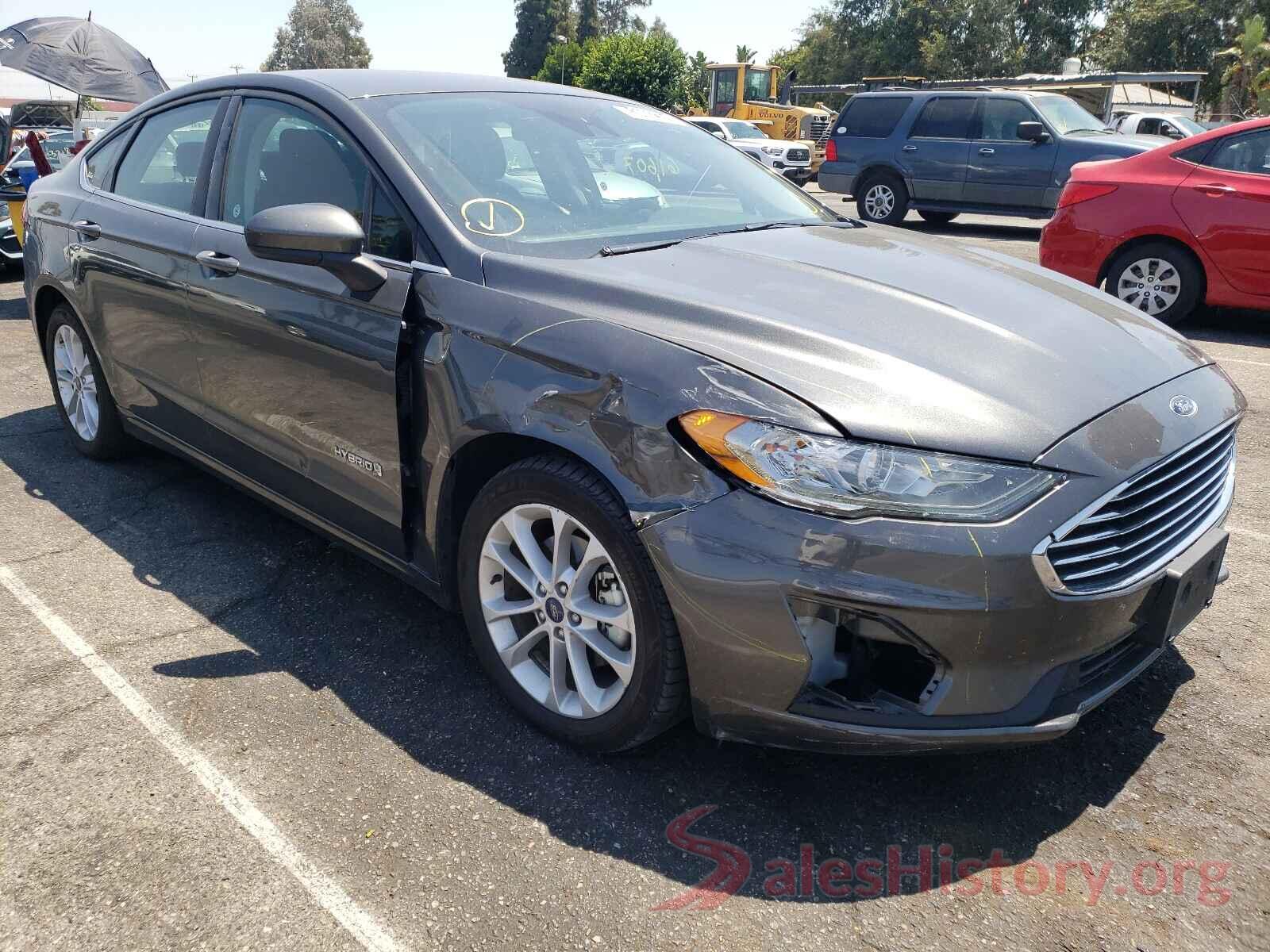 3FA6P0LU6KR261582 2019 FORD FUSION