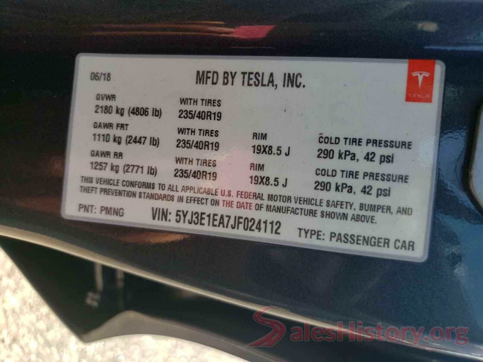 5YJ3E1EA7JF024112 2018 TESLA MODEL 3