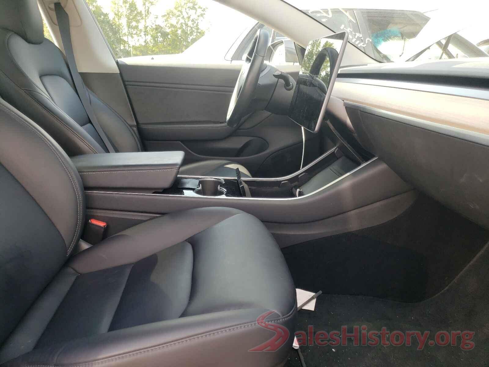 5YJ3E1EA7JF024112 2018 TESLA MODEL 3