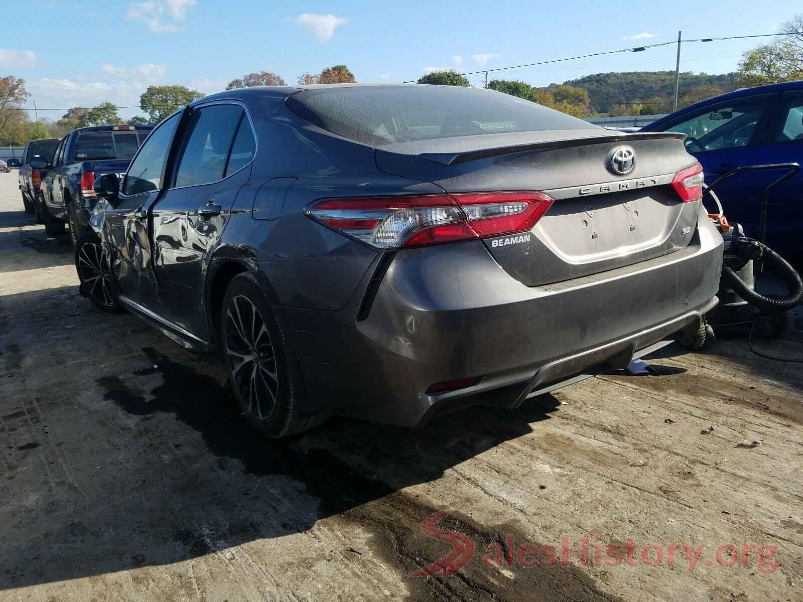 4T1B11HK2JU115707 2018 TOYOTA CAMRY