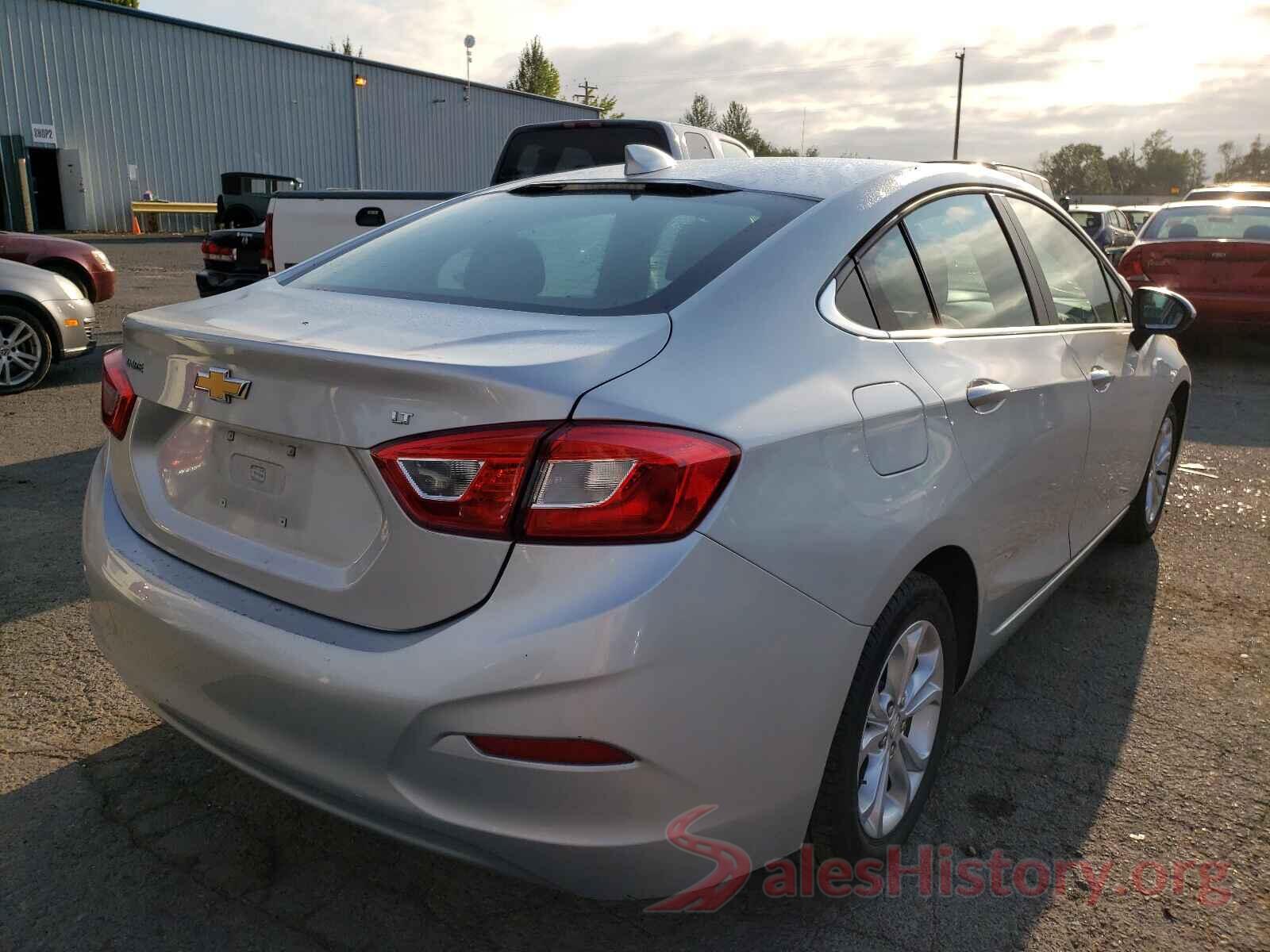 1G1BE5SMXK7145900 2019 CHEVROLET CRUZE