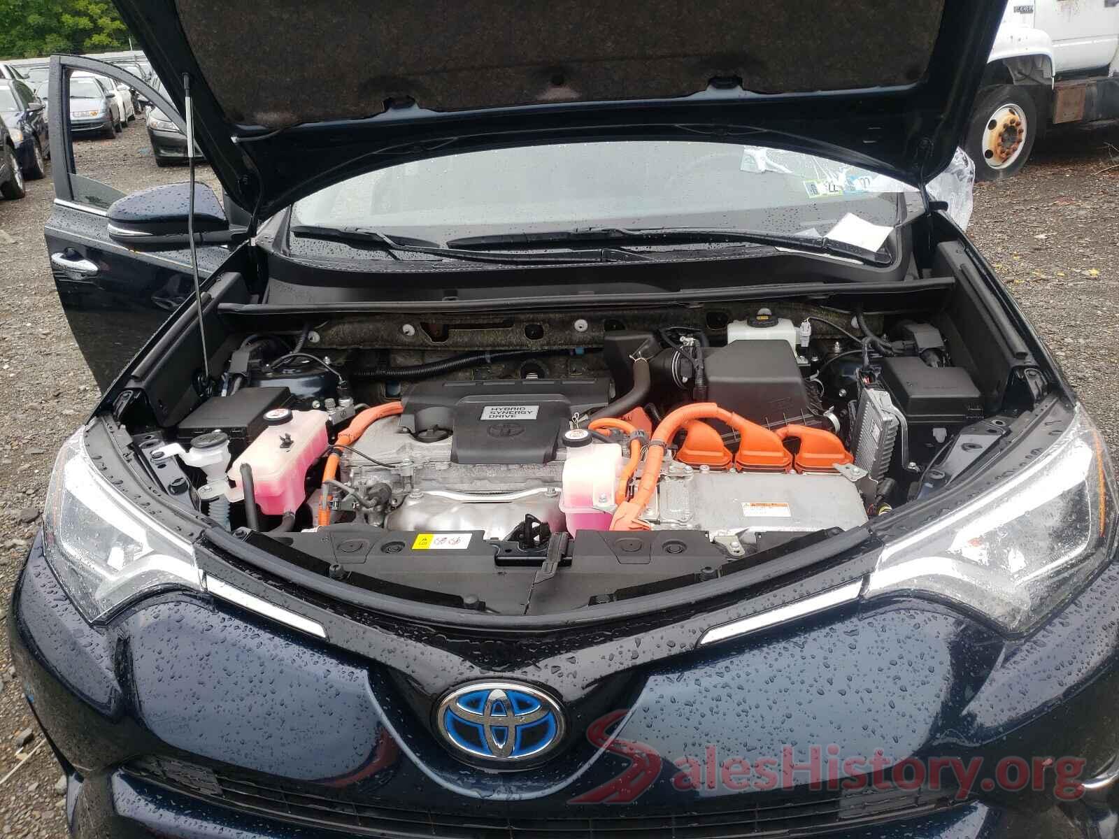 JTMDJREV8JD188980 2018 TOYOTA RAV4