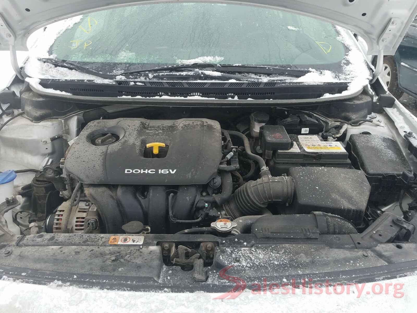 3KPFK4A71JE252209 2018 KIA FORTE