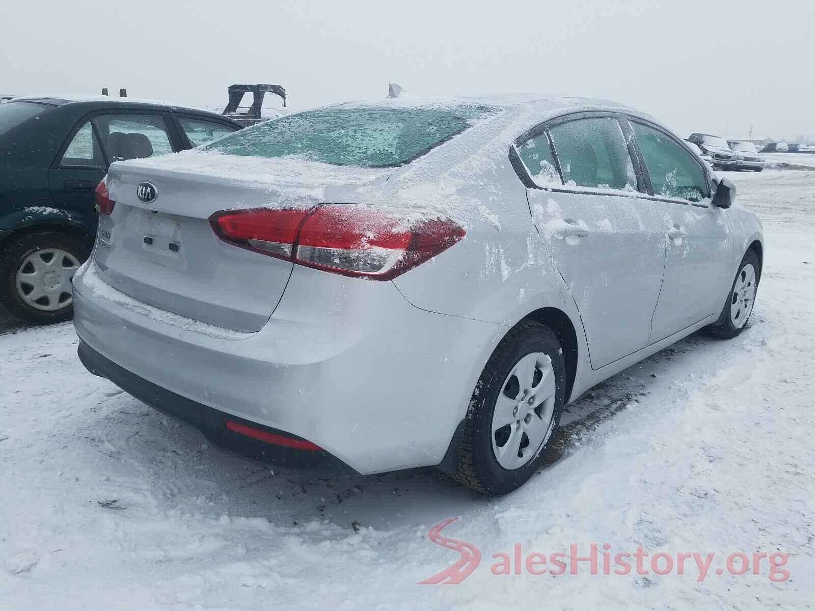 3KPFK4A71JE252209 2018 KIA FORTE