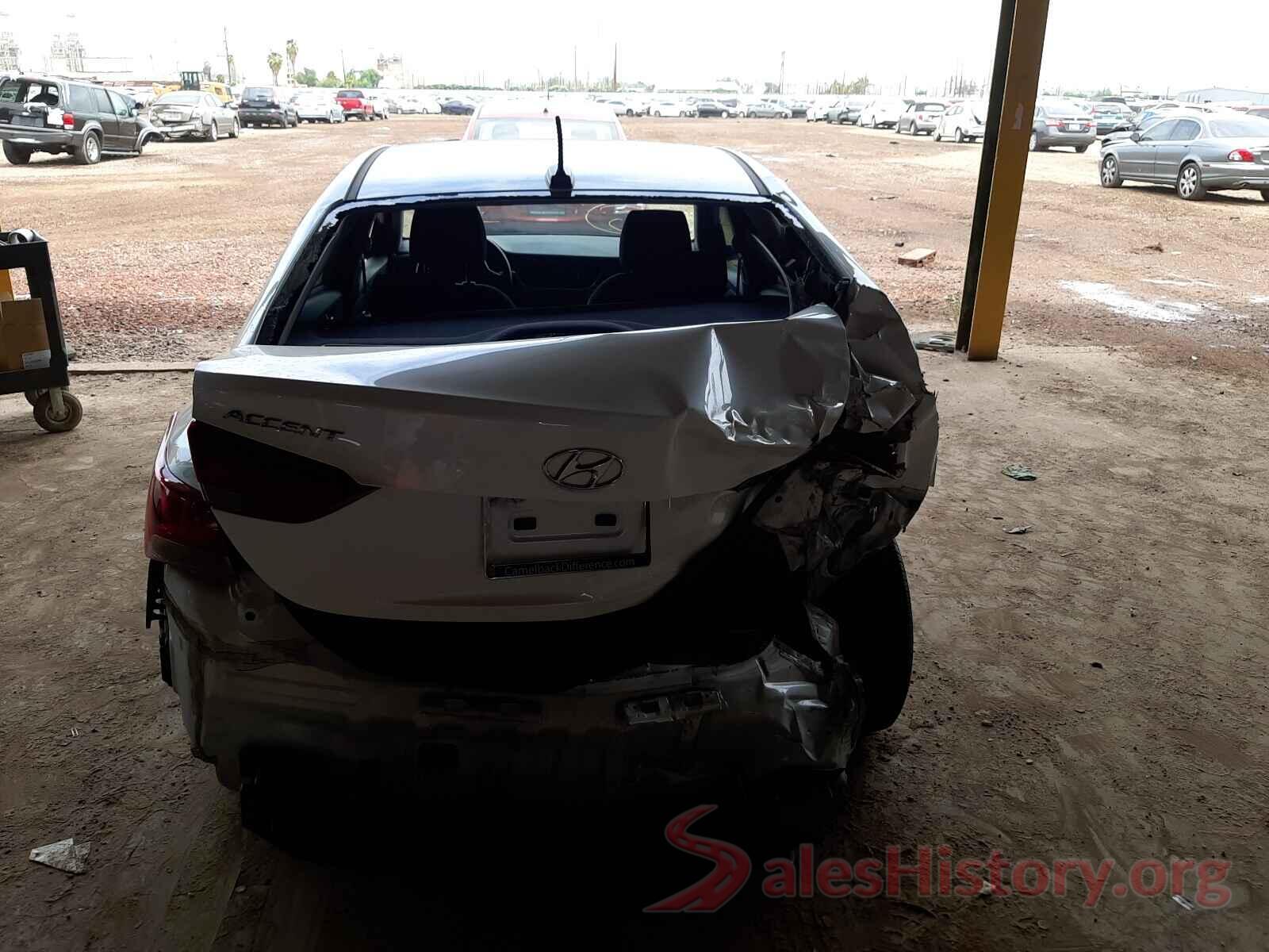 3KPC24A34JE024639 2018 HYUNDAI ACCENT