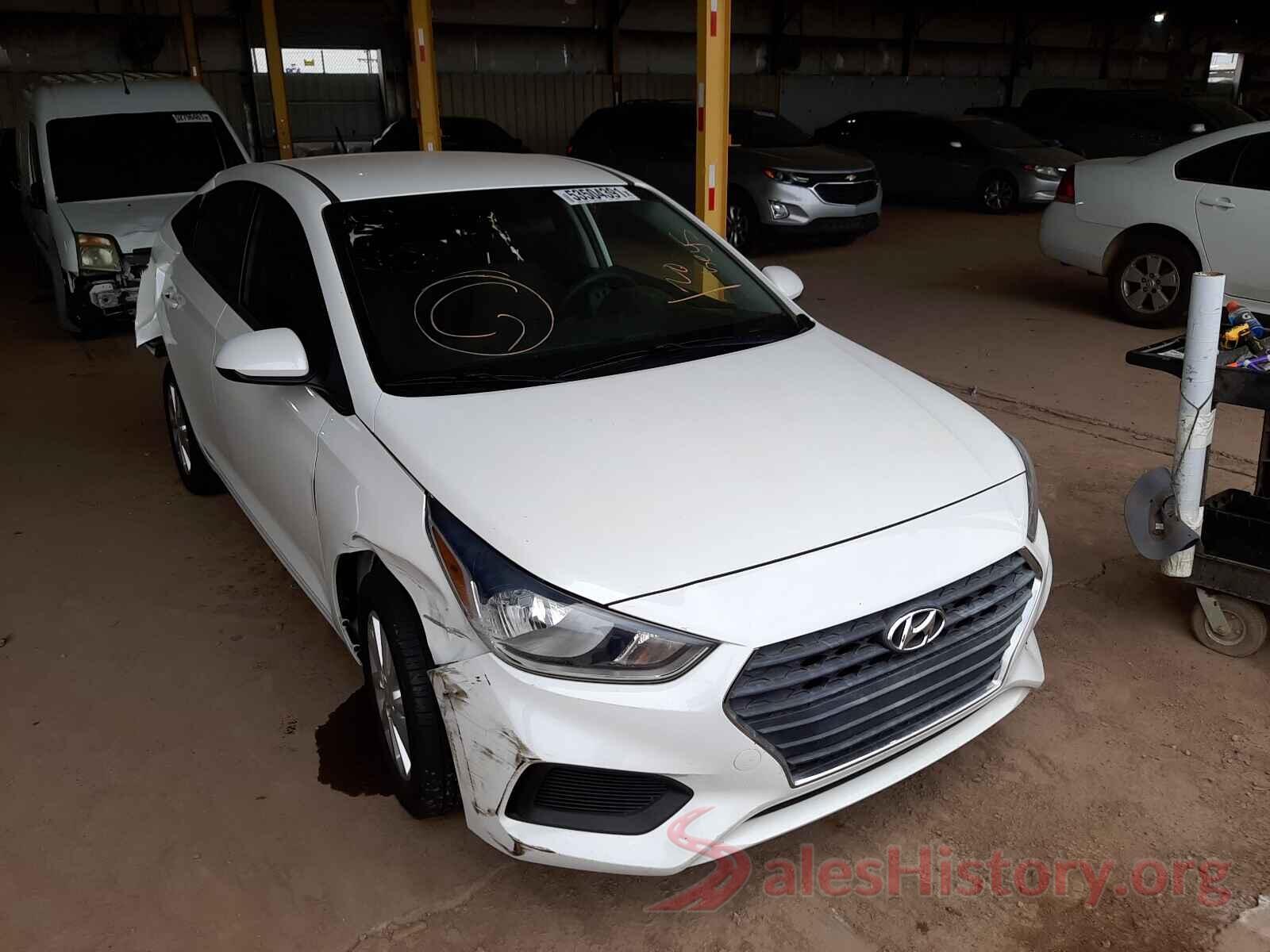 3KPC24A34JE024639 2018 HYUNDAI ACCENT