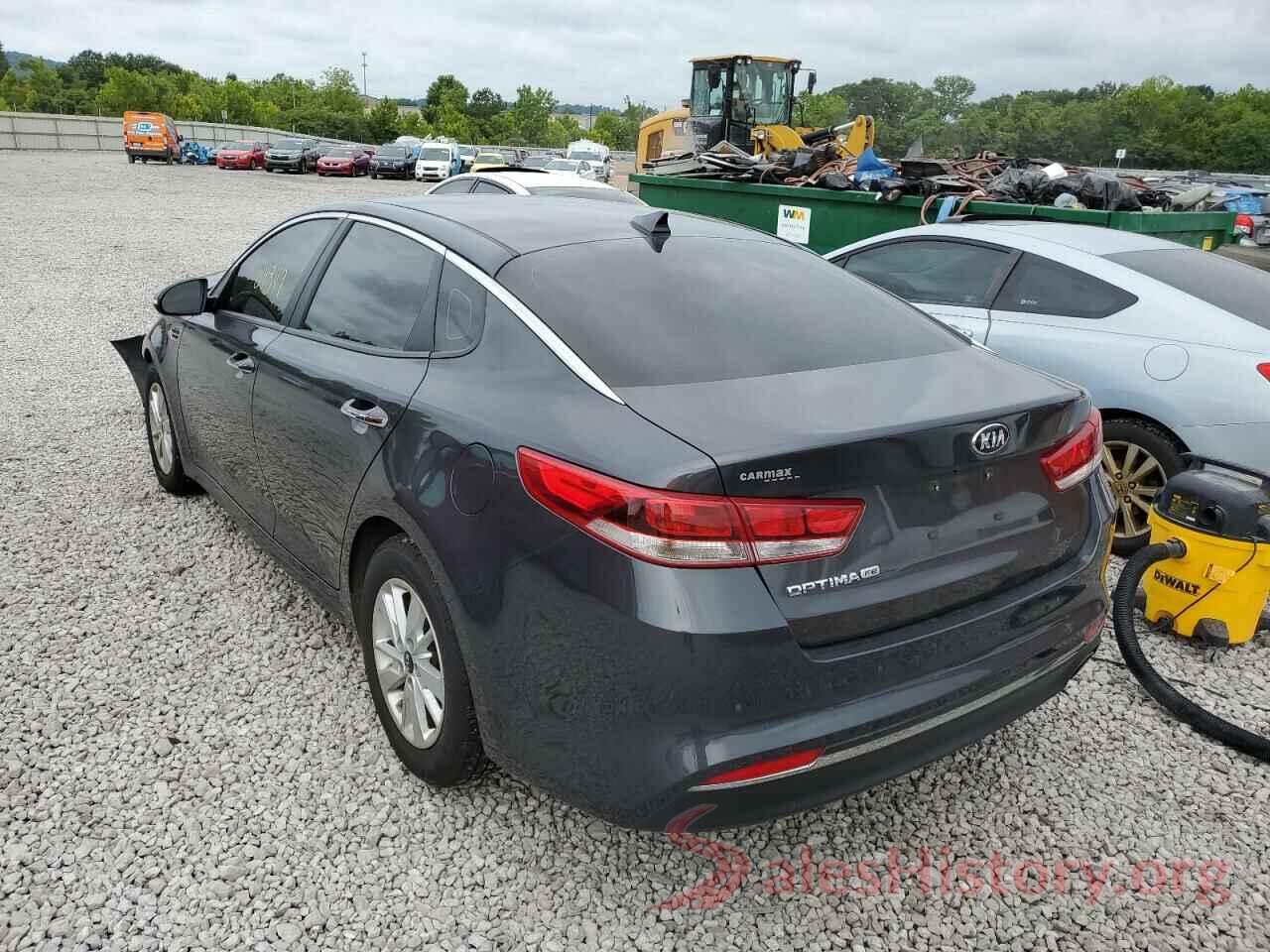 KNAGT4L35J5217211 2018 KIA OPTIMA