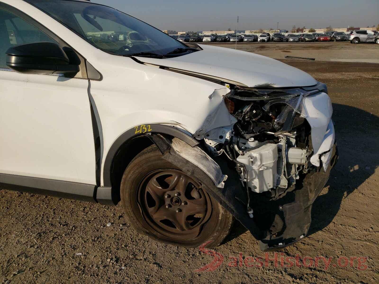 JTMZFREV2HJ710988 2017 TOYOTA RAV4