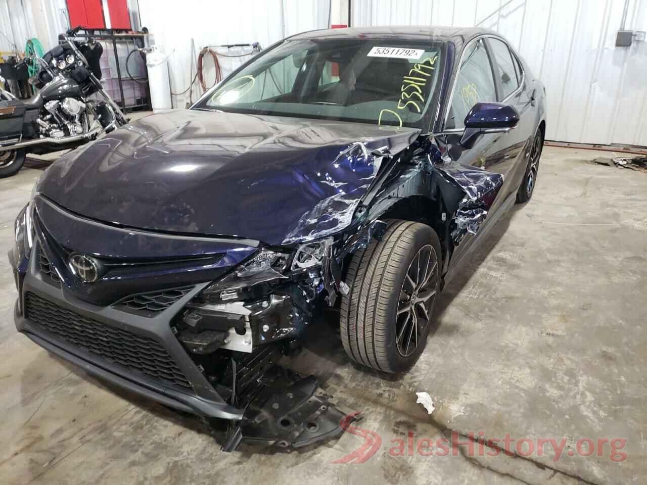 4T1G11BK3NU060723 2022 TOYOTA CAMRY