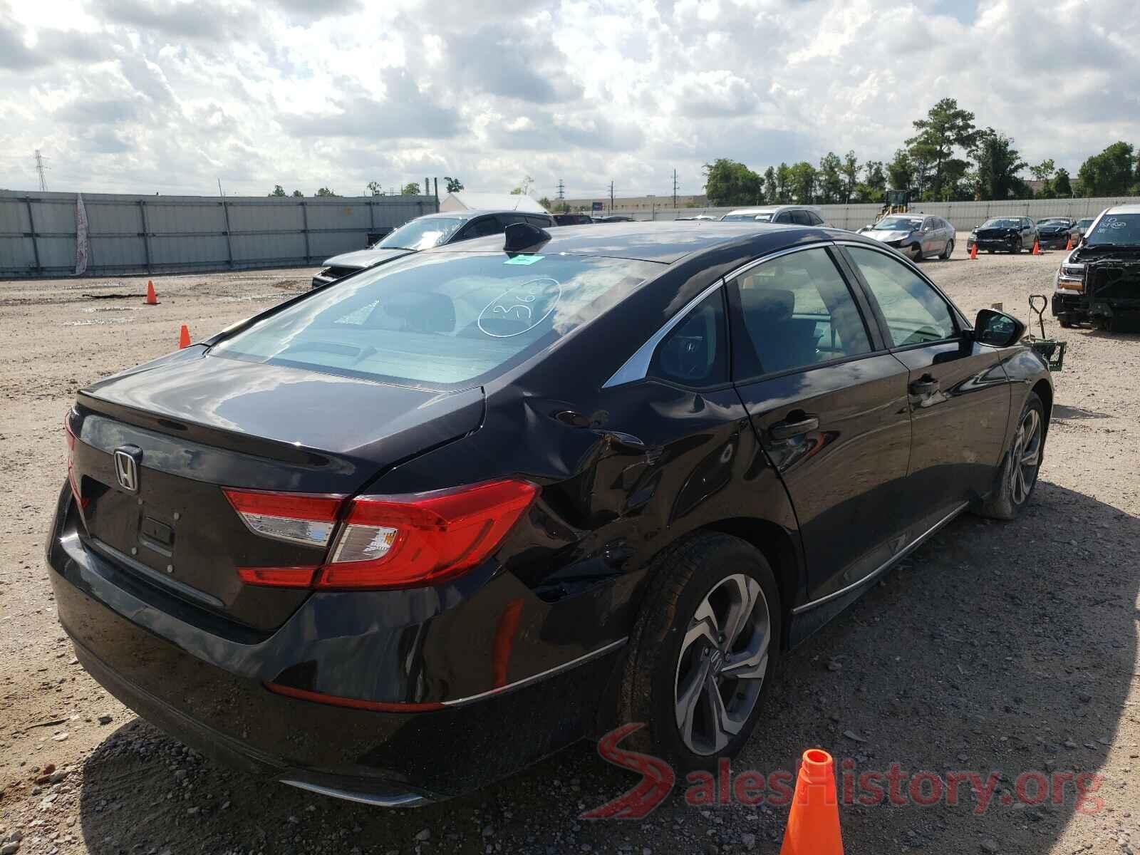 1HGCV1F44JA142122 2018 HONDA ACCORD