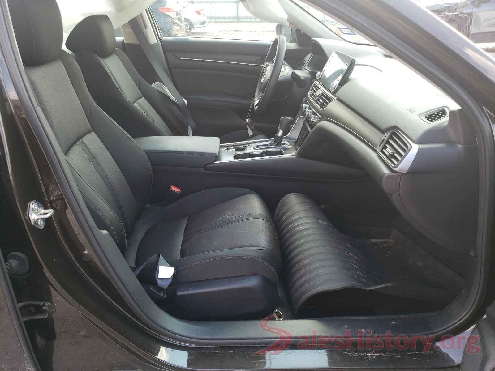 1HGCV1F44JA142122 2018 HONDA ACCORD