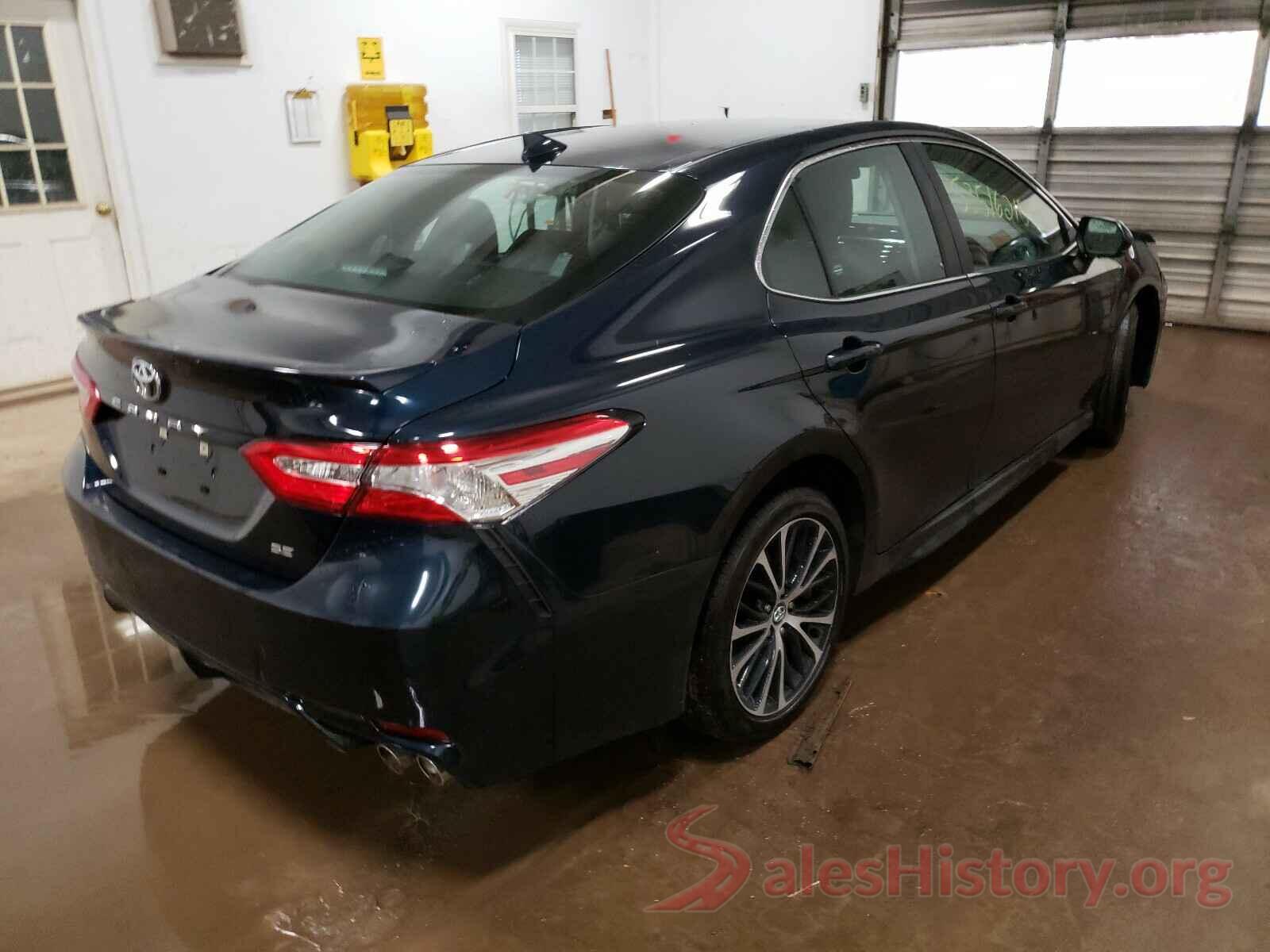 4T1G11AK3LU332637 2020 TOYOTA CAMRY