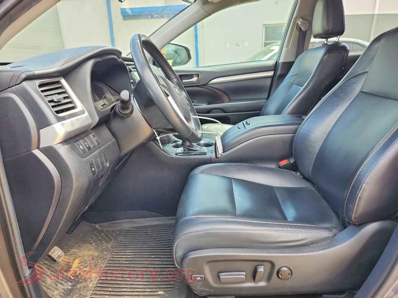 2019 TOYOTA HIGHLANDER VIN 5TDJZRFH1KS625714, engine bay