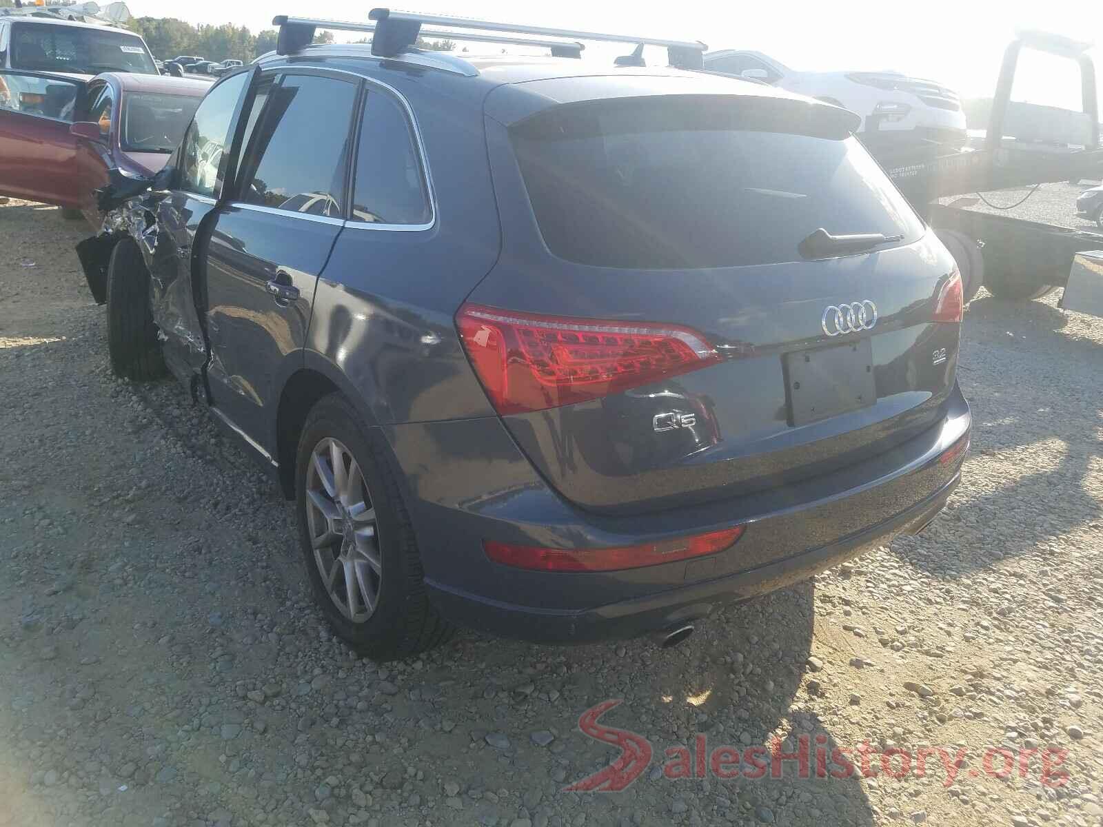 WA1LKAFP4AA043571 2010 AUDI Q5