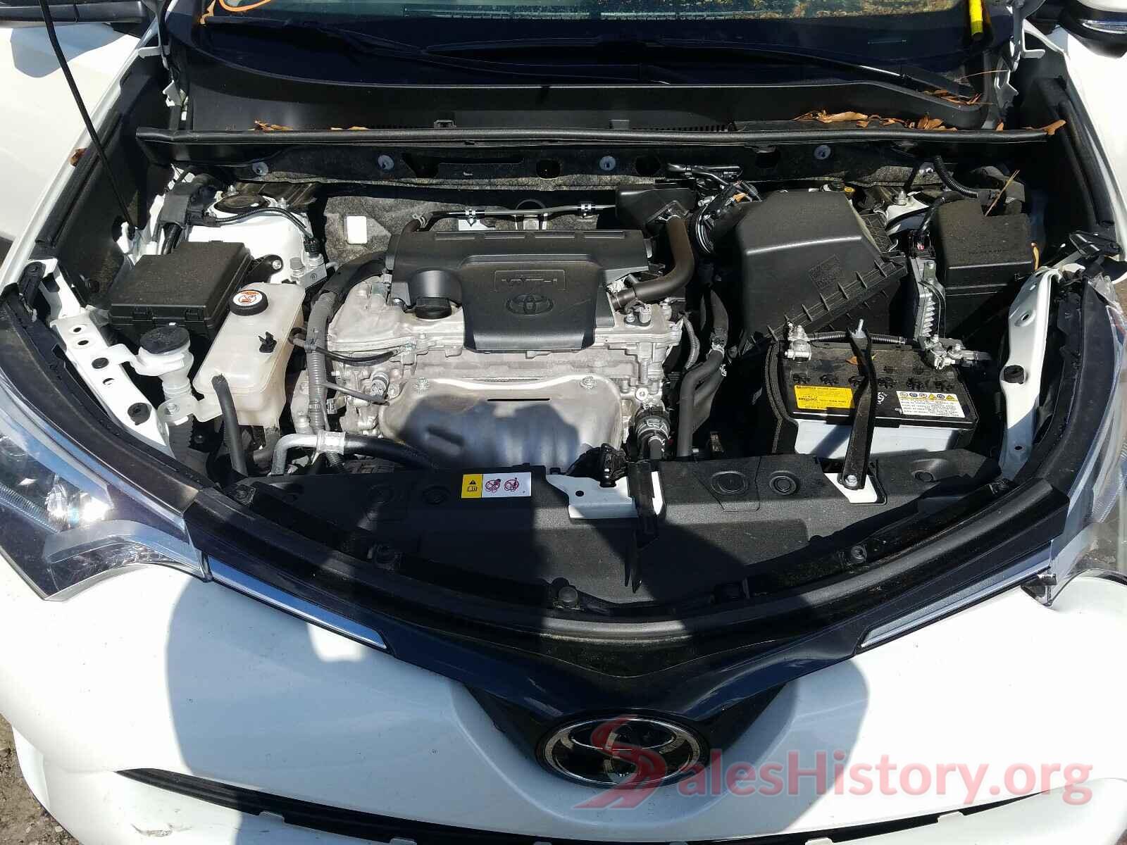 JTMYFREV2JD110102 2018 TOYOTA RAV4