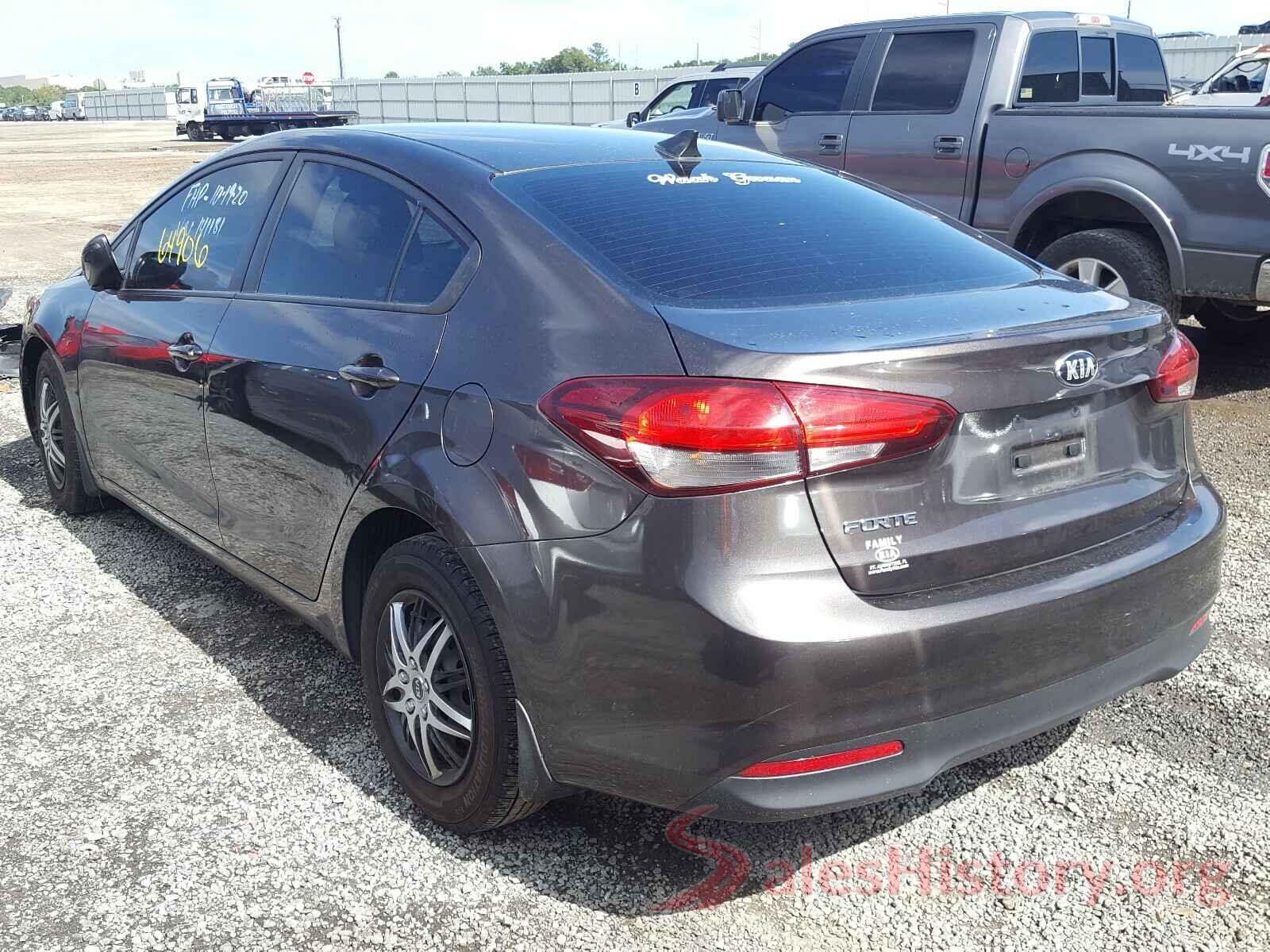 3KPFK4A76HE141181 2017 KIA FORTE