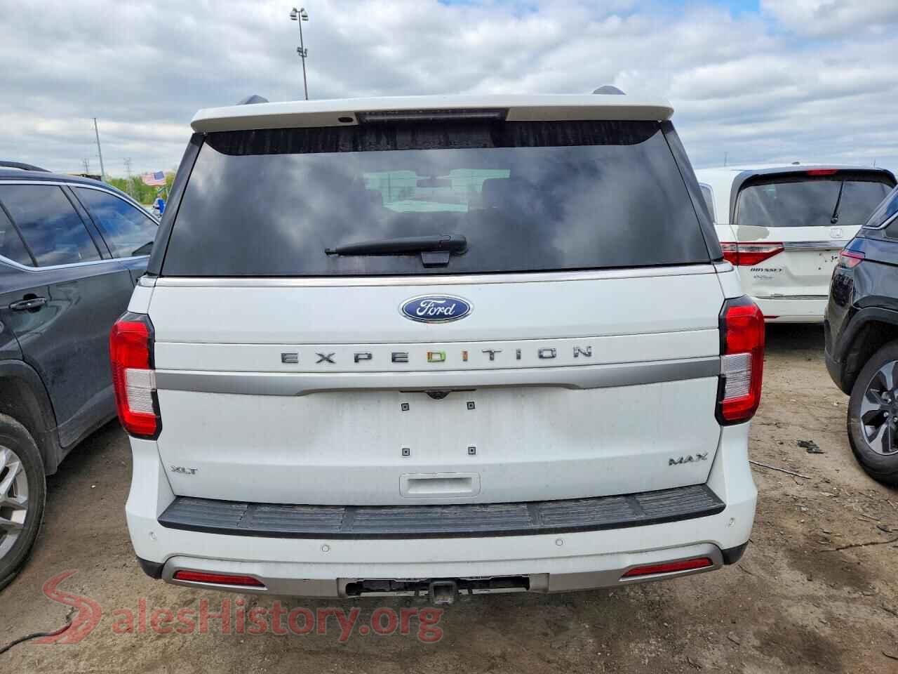 2024 FORD EXPEDITION VIN 1FMJK1J80REA41068, left side view