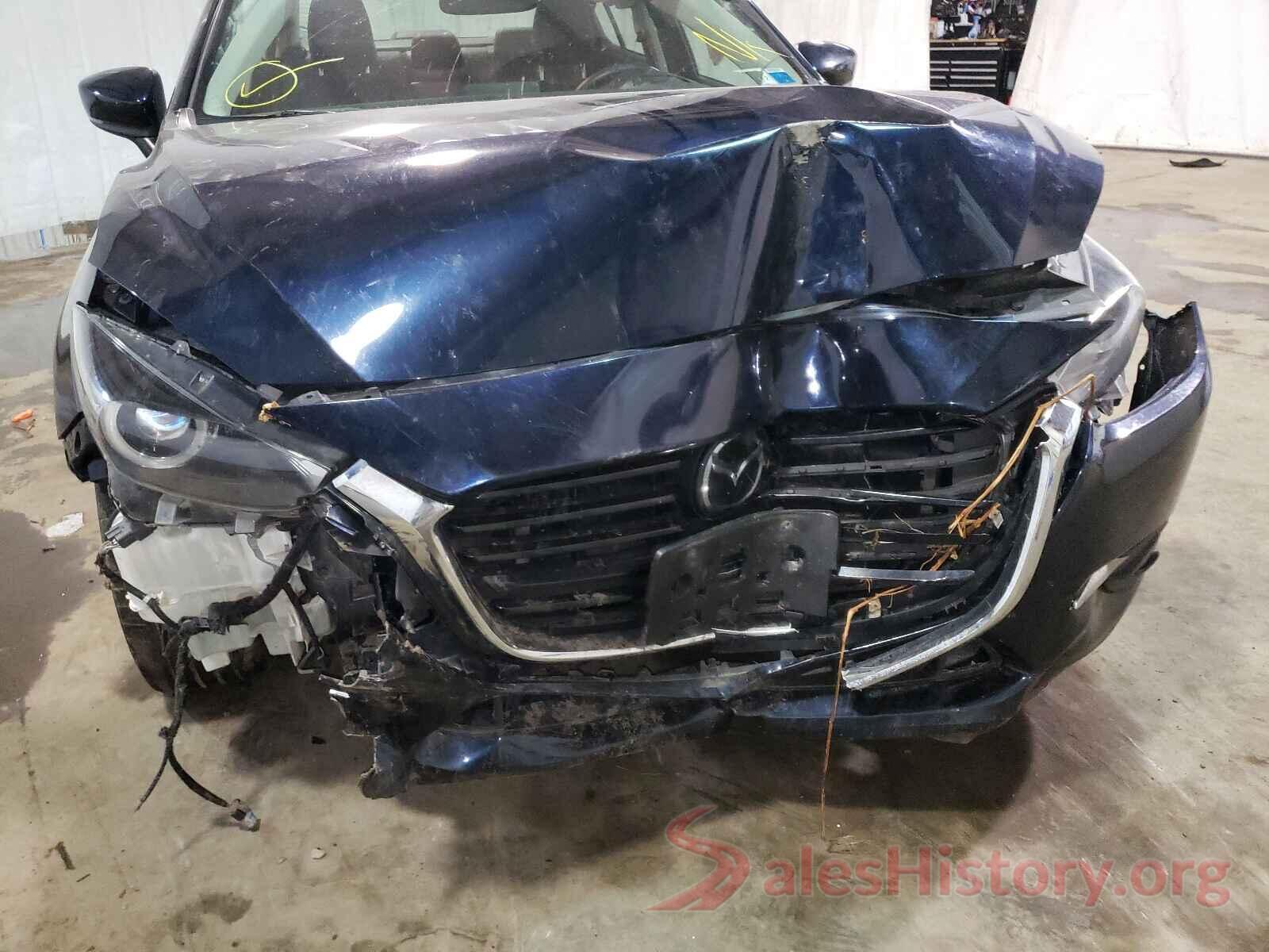 3MZBN1W37JM173527 2018 MAZDA 3