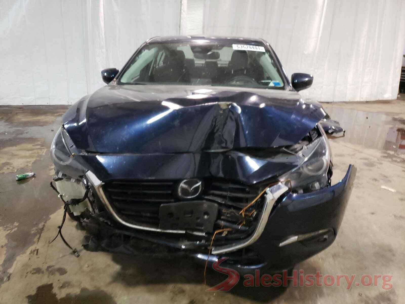 3MZBN1W37JM173527 2018 MAZDA 3