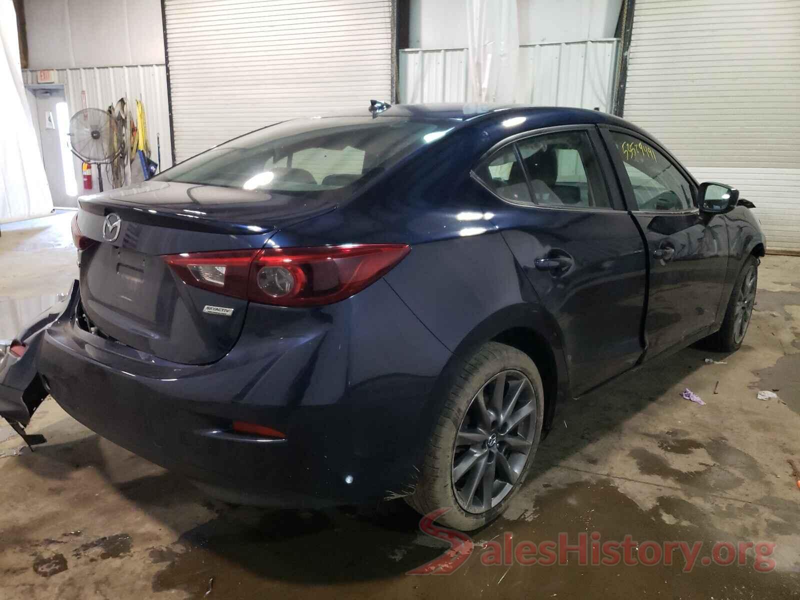 3MZBN1W37JM173527 2018 MAZDA 3