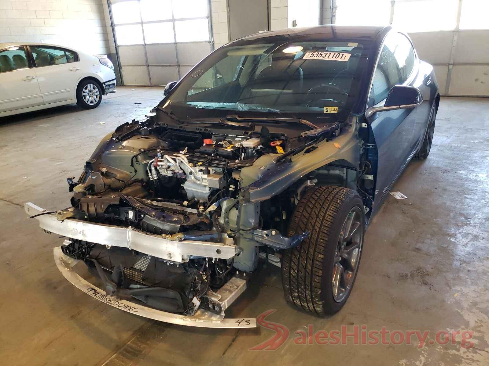 5YJ3E1EAXJF008969 2018 TESLA MODEL 3