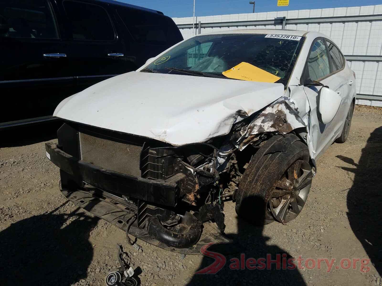 5NPD84LF9JH352869 2018 HYUNDAI ELANTRA