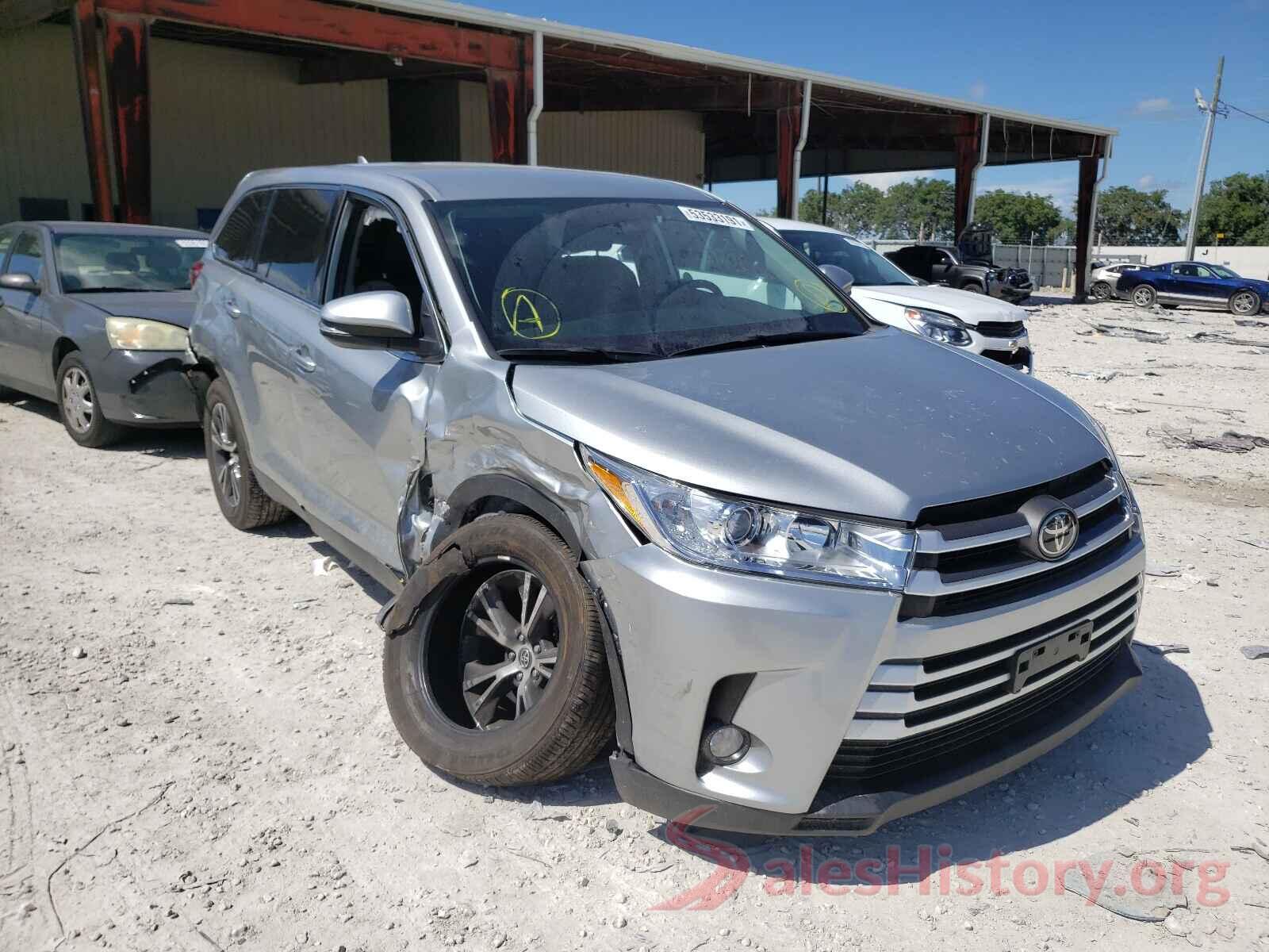 5TDZZRFH0KS302239 2019 TOYOTA HIGHLANDER