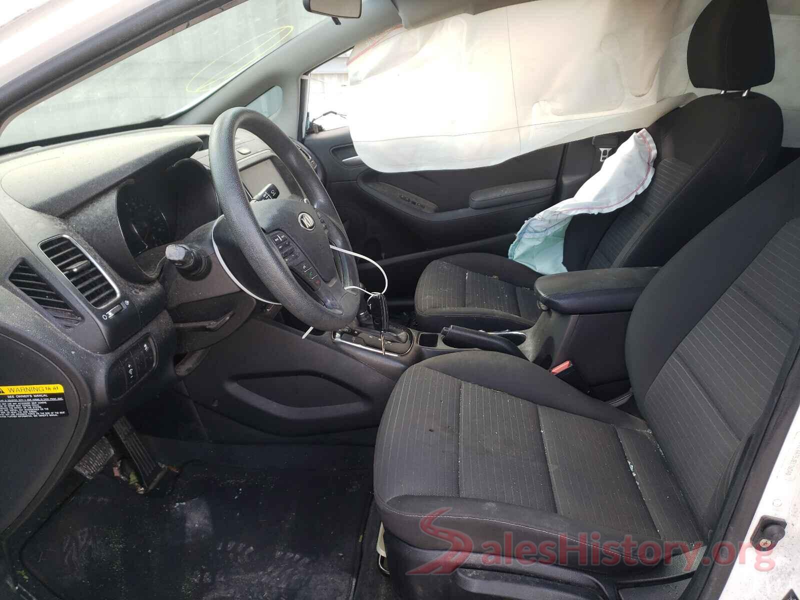 3KPFL4A75JE176040 2018 KIA FORTE