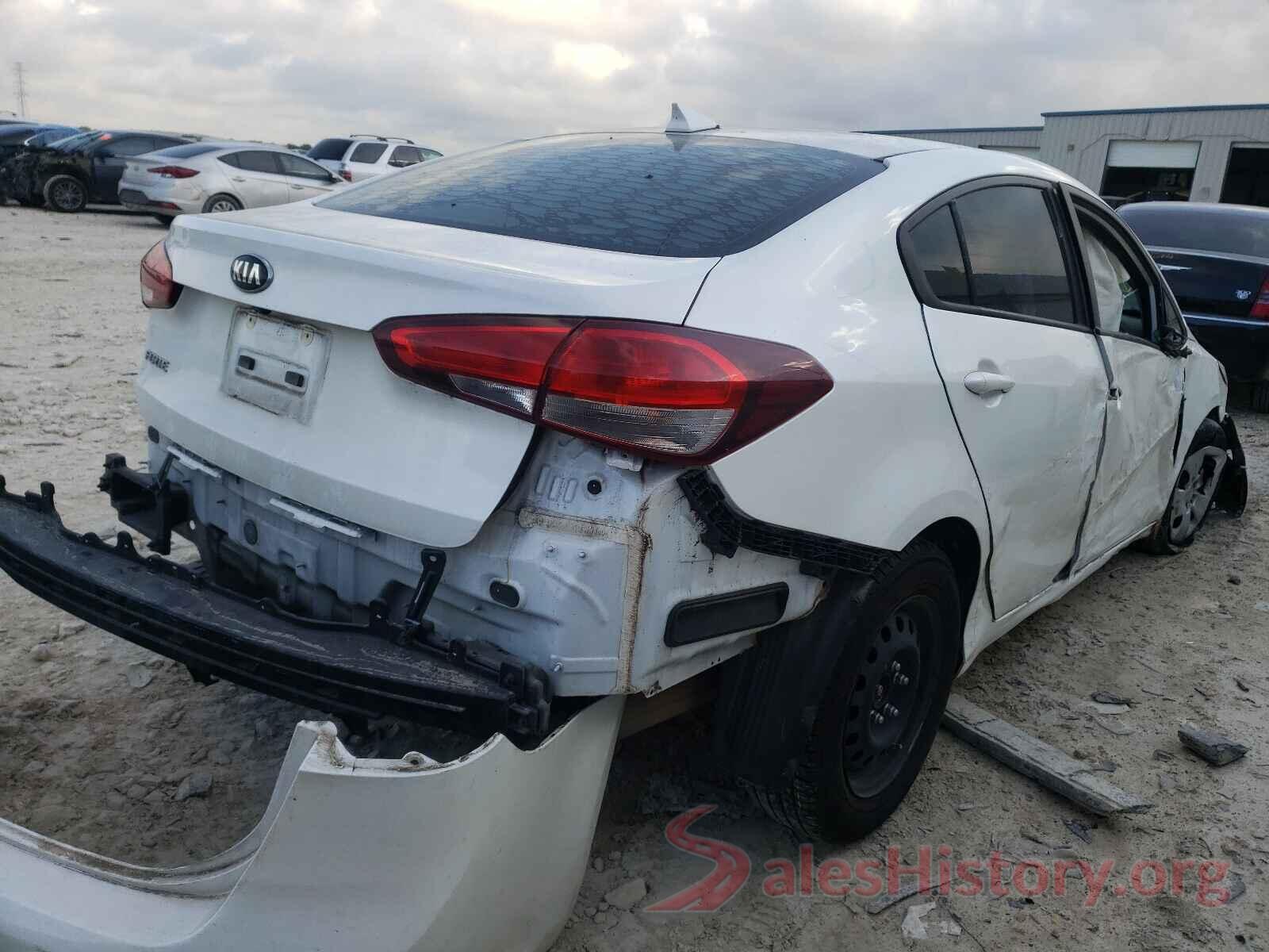 3KPFL4A75JE176040 2018 KIA FORTE