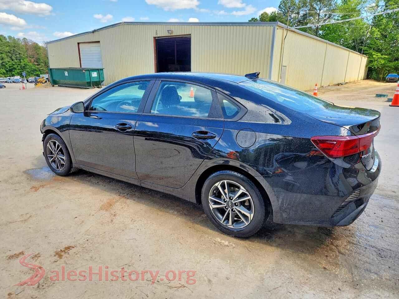 2023 KIA FORTE VIN 3KPF24AD9PE617525, front view