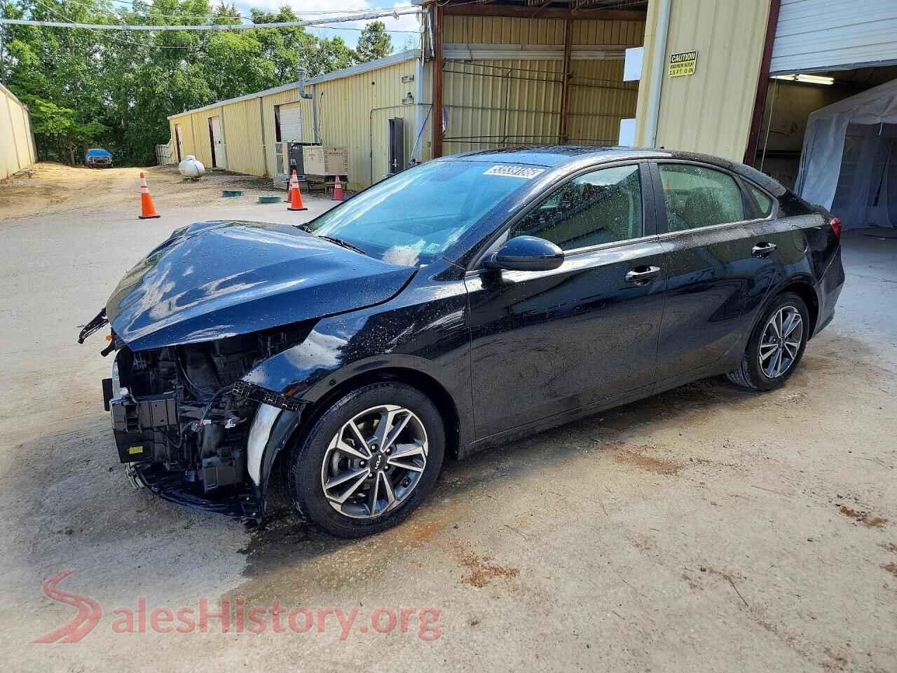 2023 KIA FORTE VIN 3KPF24AD9PE617525, auction photo