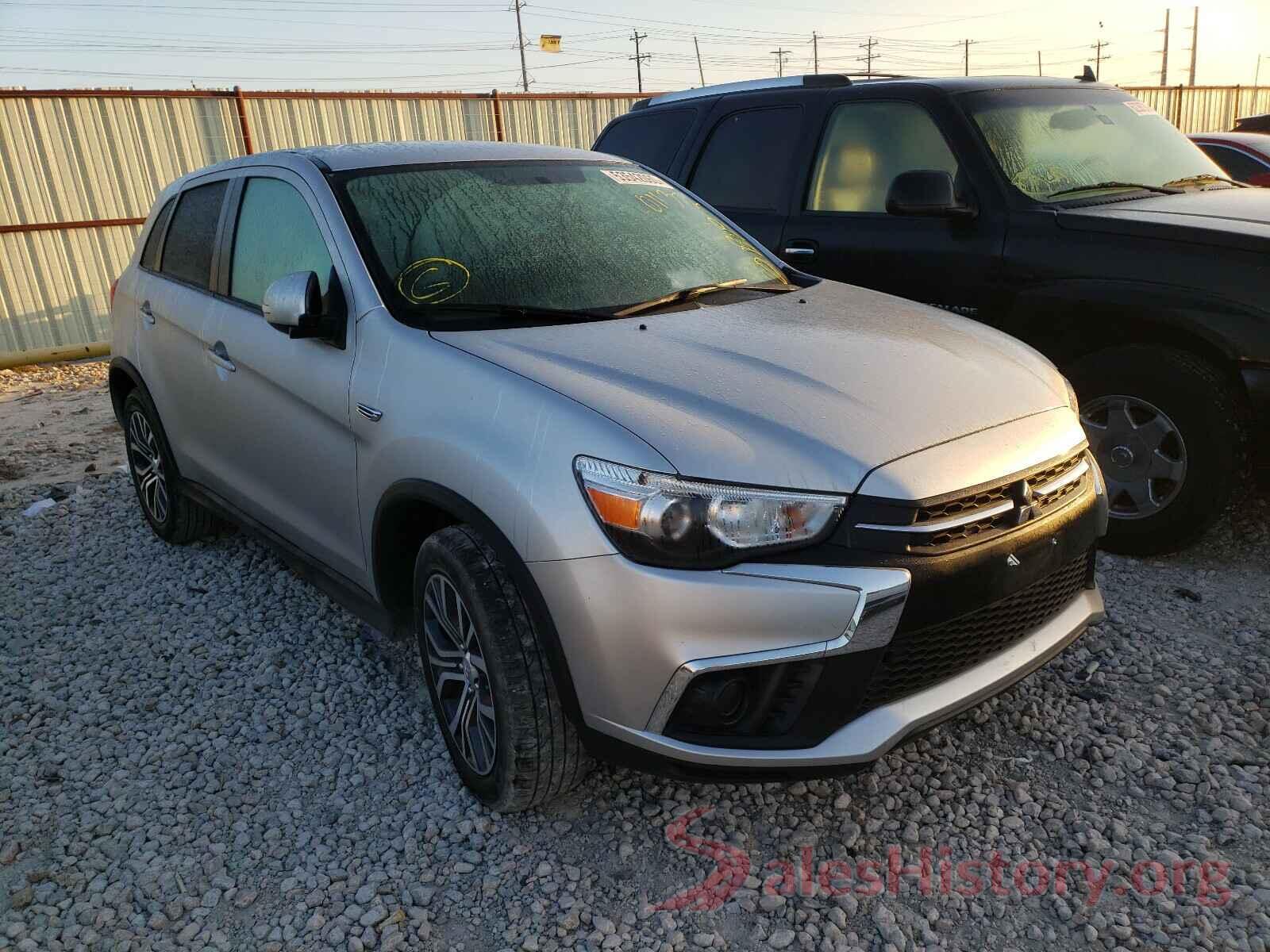 JA4AP3AU3JU011372 2018 MITSUBISHI OUTLANDER