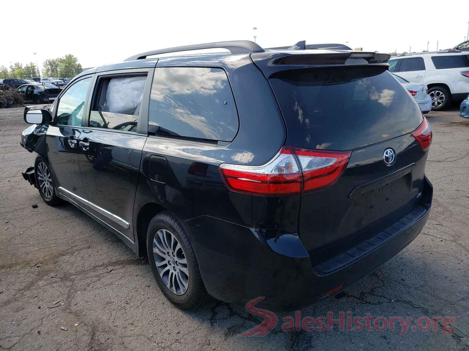 5TDYZ3DC3JS915468 2018 TOYOTA SIENNA