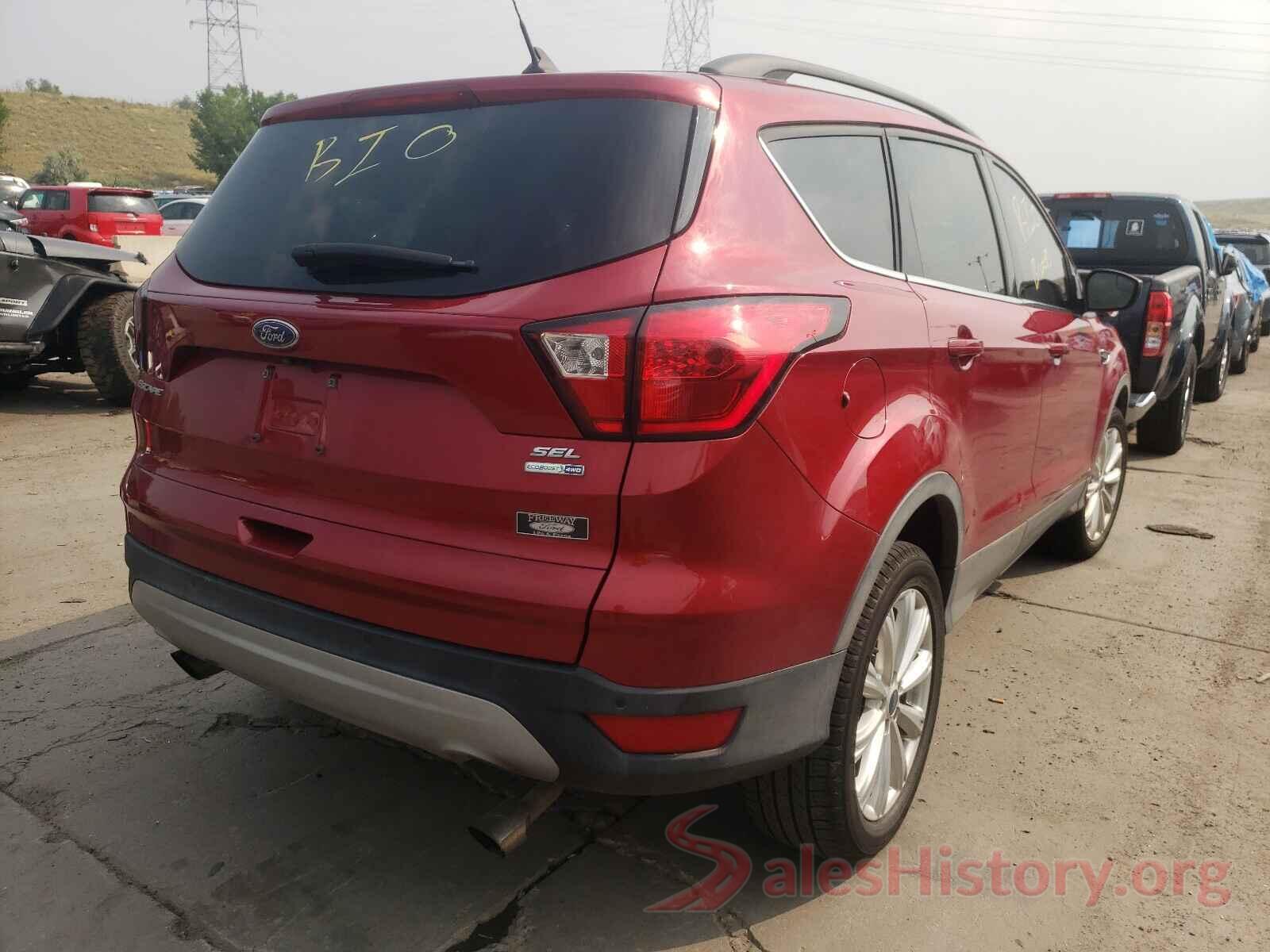 1FMCU9HD7KUB03162 2019 FORD ESCAPE