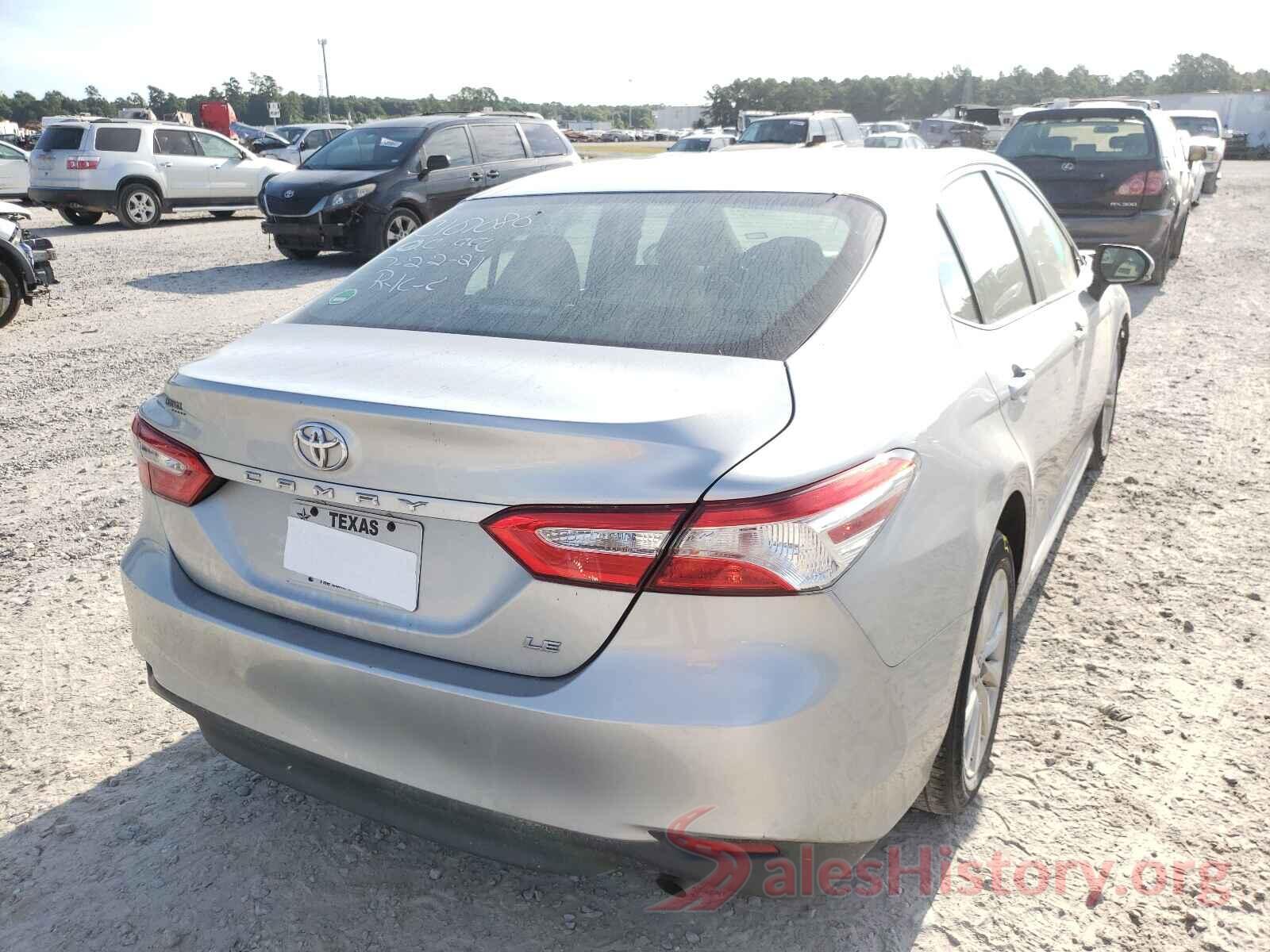 4T1B11HK2JU543583 2018 TOYOTA CAMRY