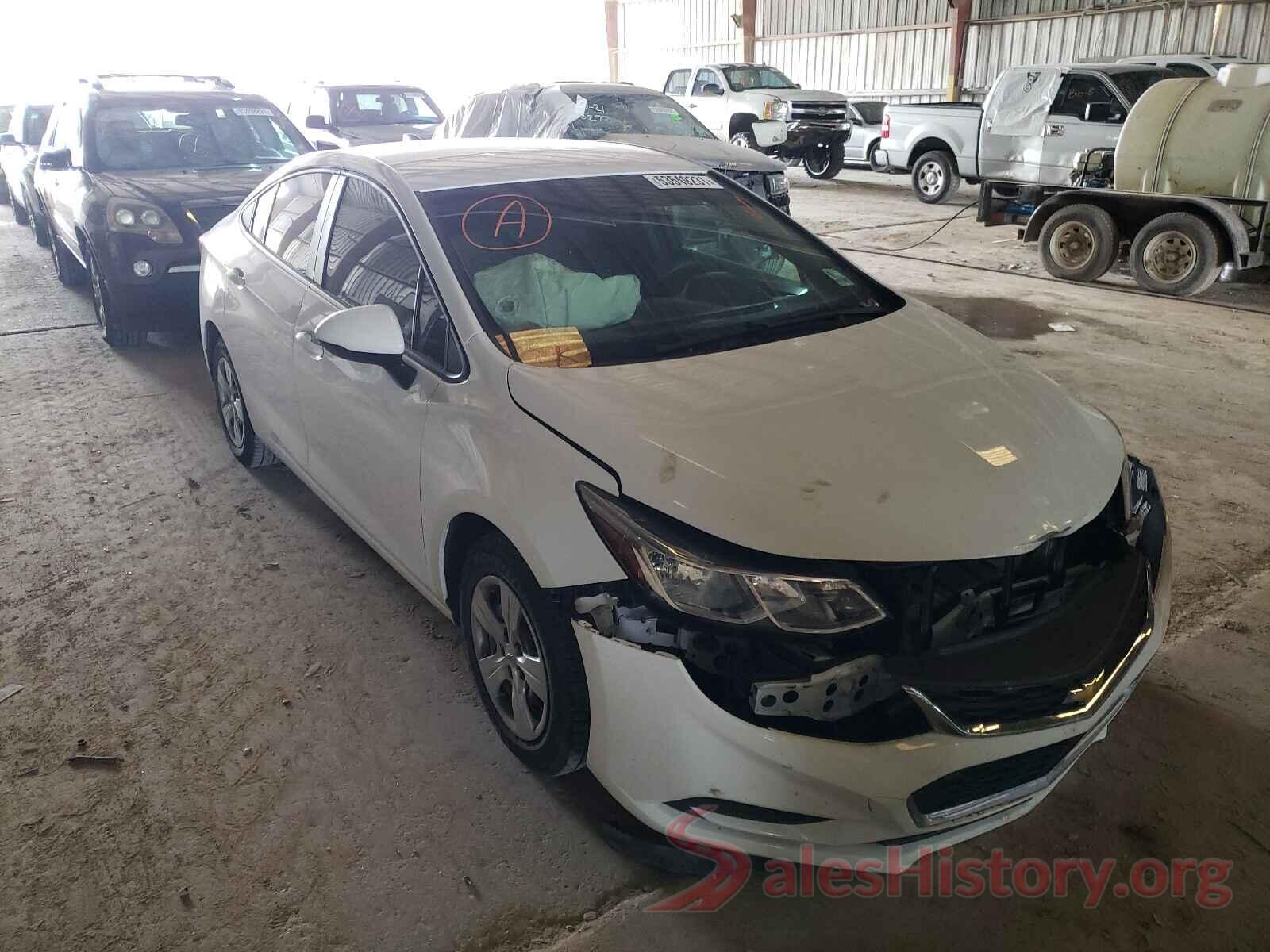 1G1BC5SM0J7227526 2018 CHEVROLET CRUZE