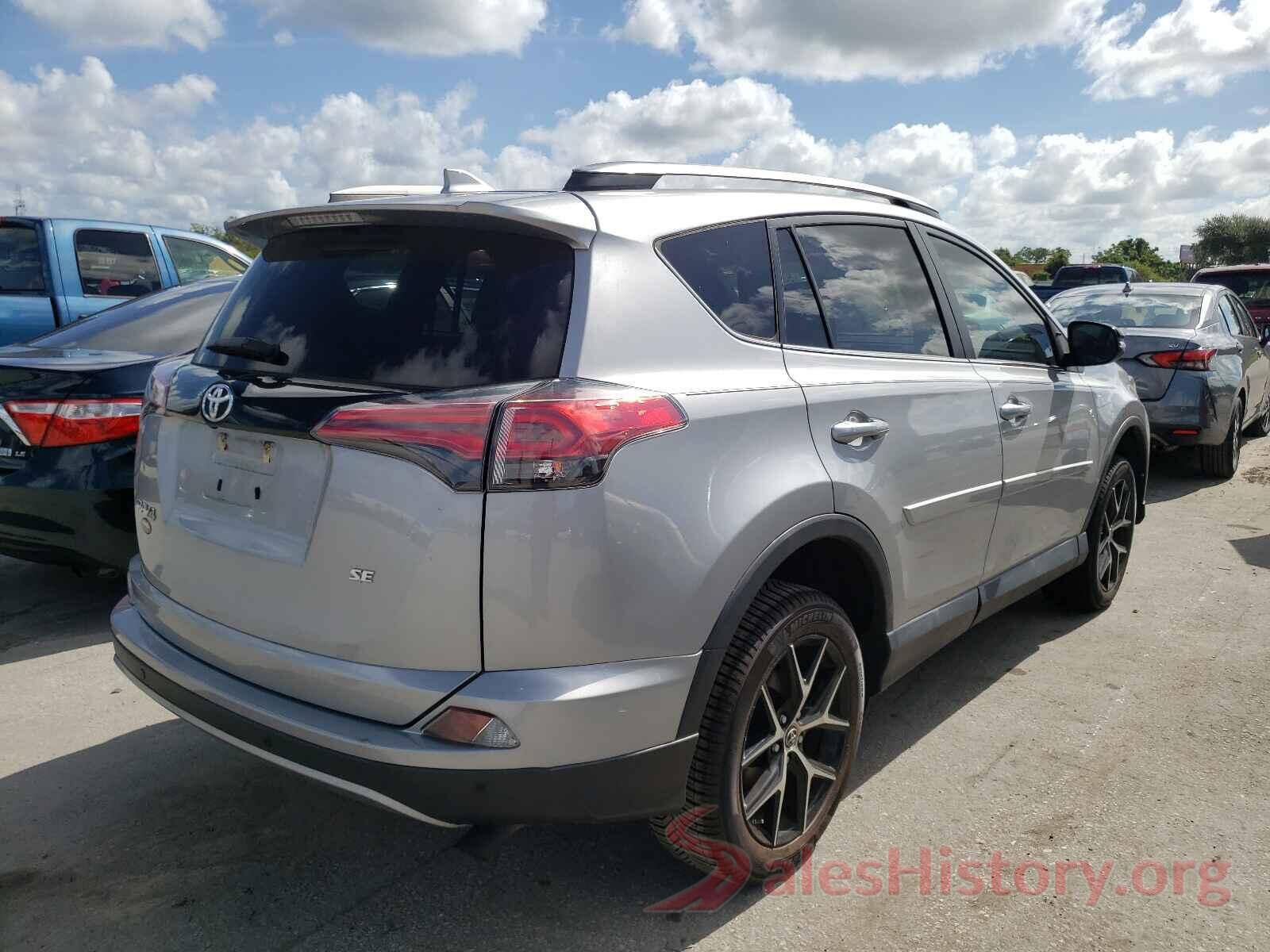 2T3NFREV7JW453980 2018 TOYOTA RAV4