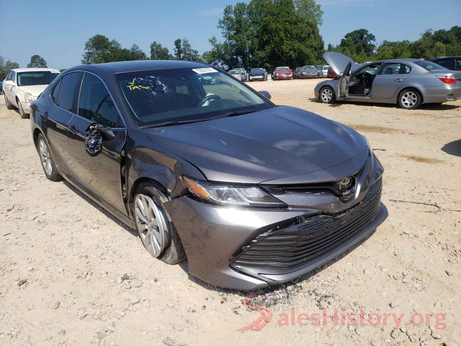 4T1B11HK4JU599380 2018 TOYOTA CAMRY