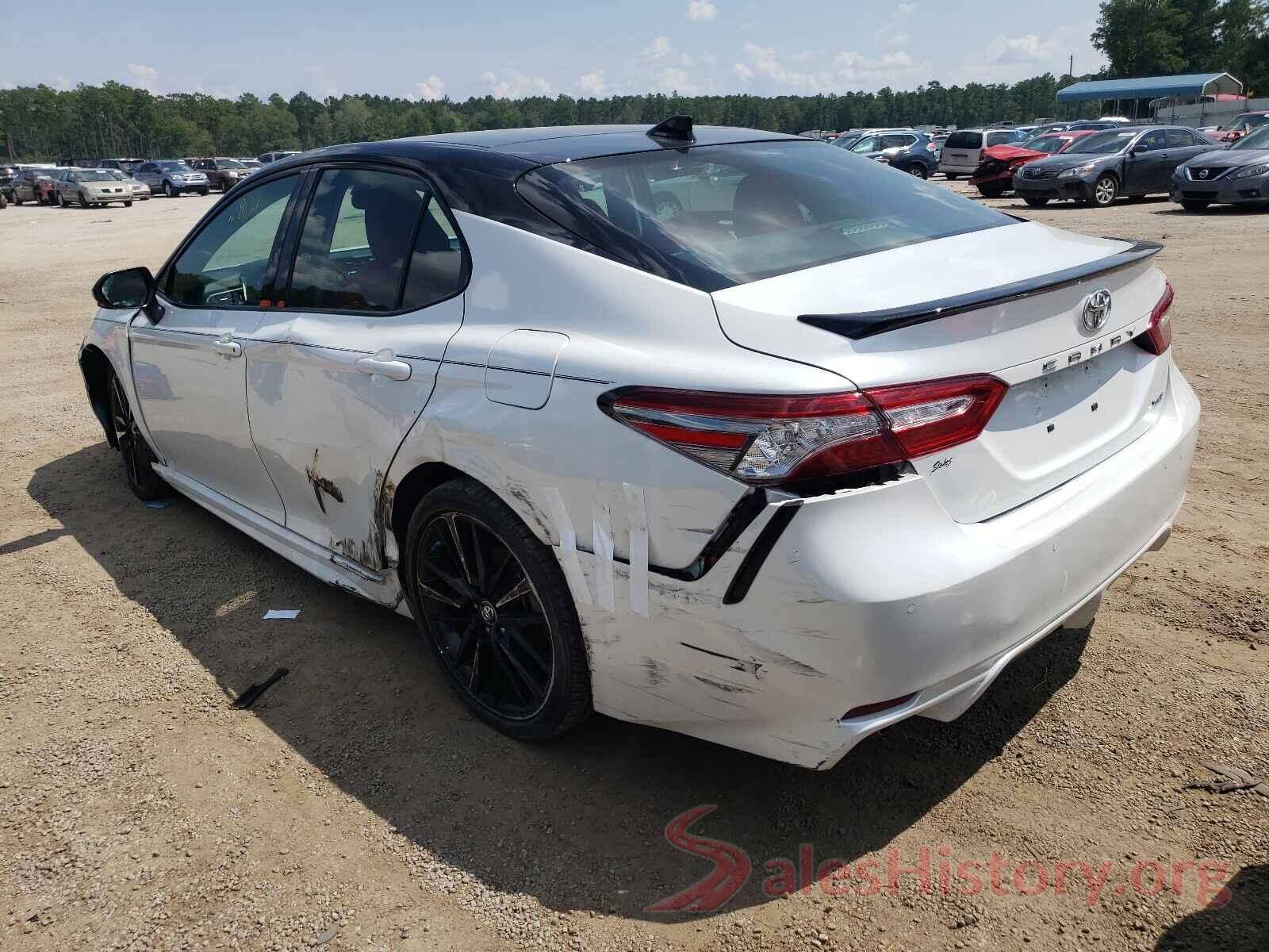 4T1B61HK6JU051057 2018 TOYOTA CAMRY