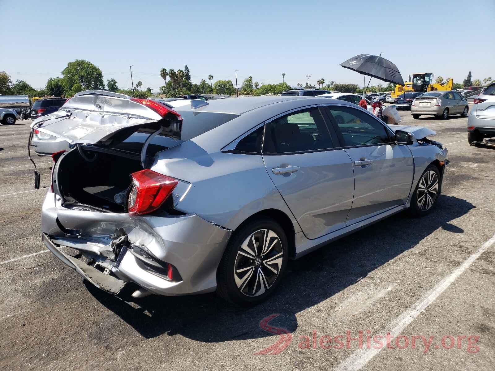 JHMFC1F30JX017560 2018 HONDA CIVIC